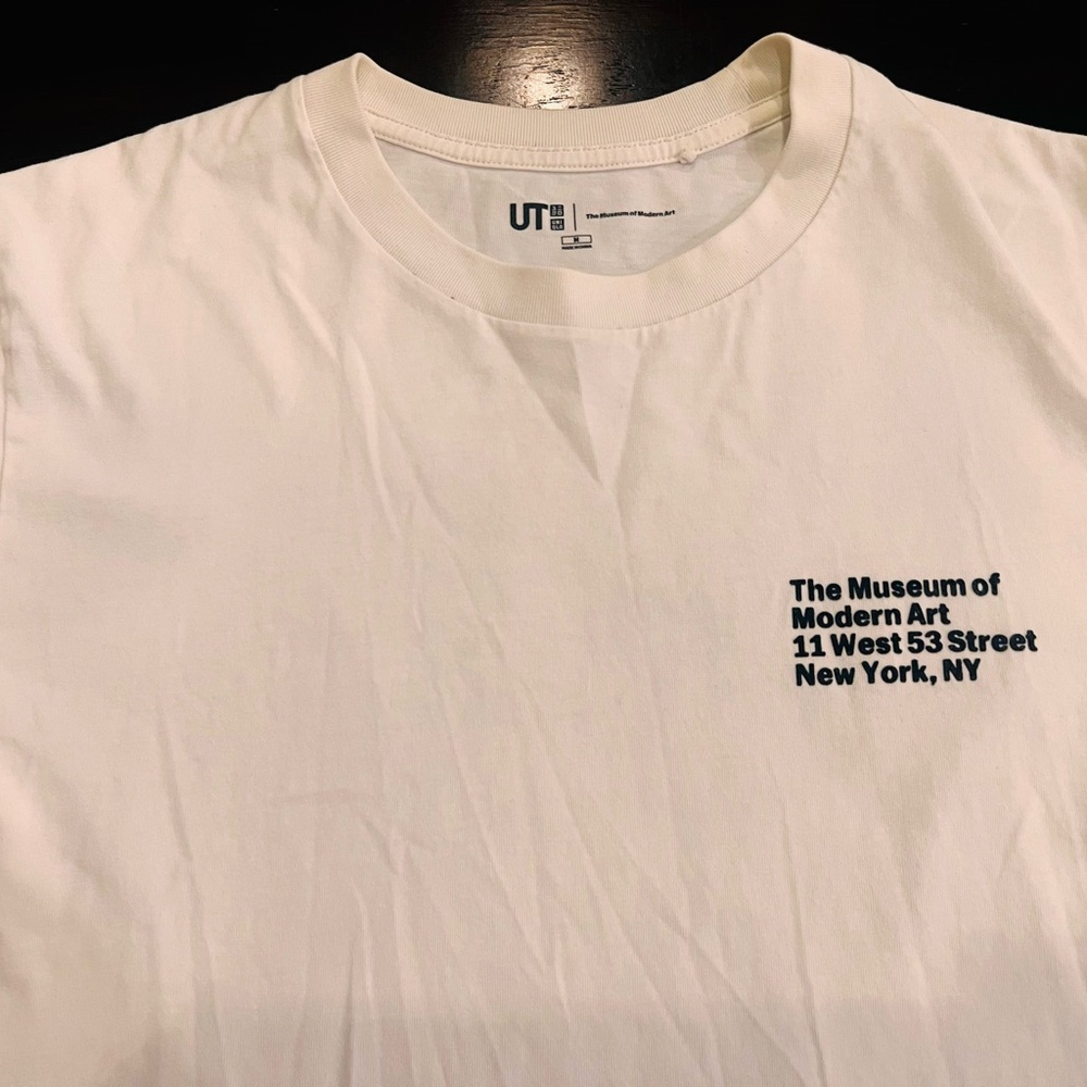 UNIQLO White T-Shirt